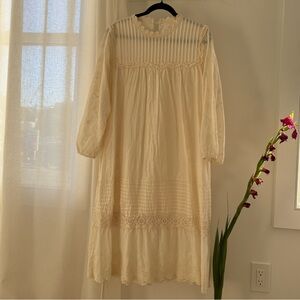 Elegant Cream Lace Dress